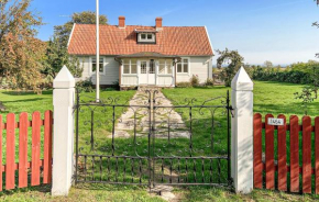 3 Bedroom Cozy Home In Borgholm